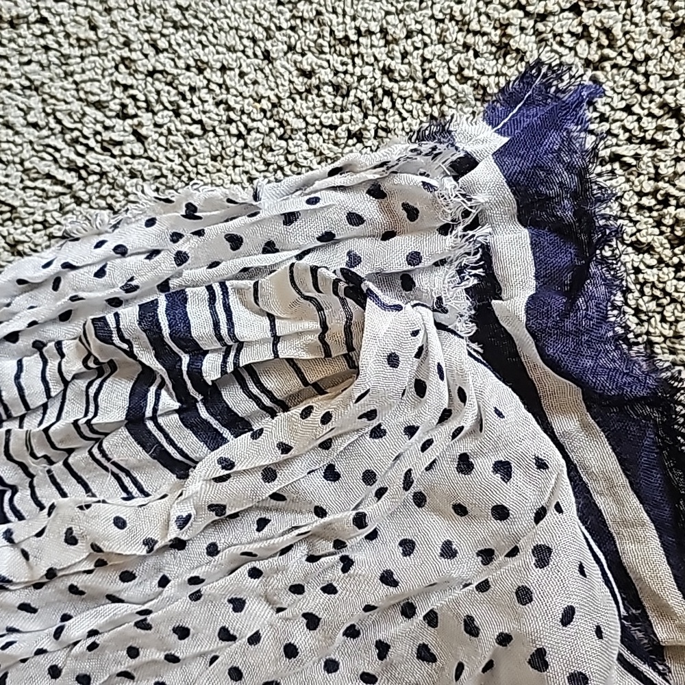 Express scarf - Picture 2 of 4